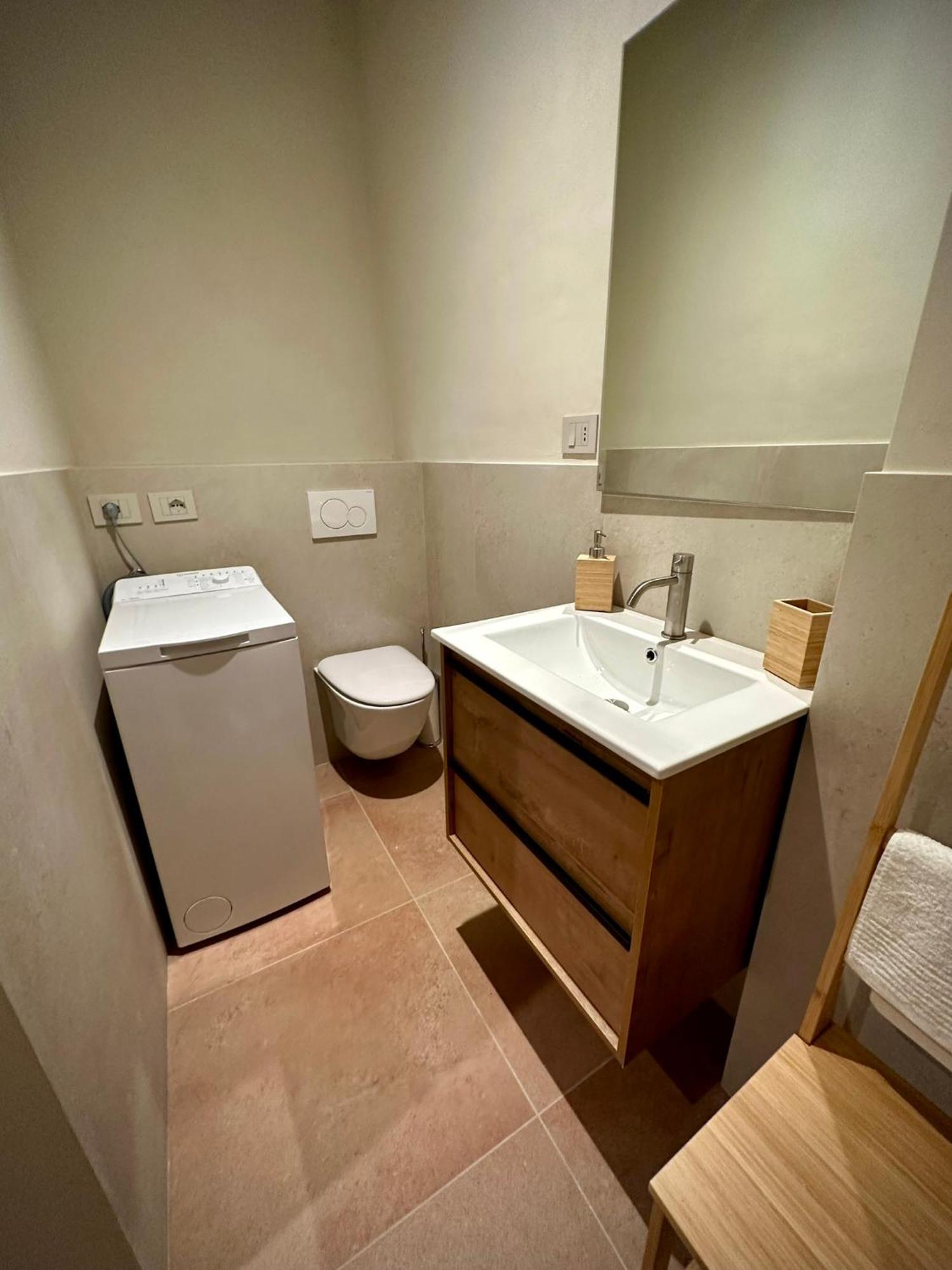 Grey-Fontanelli Luxury Suite ريجّو إيميليا المظهر الخارجي الصورة